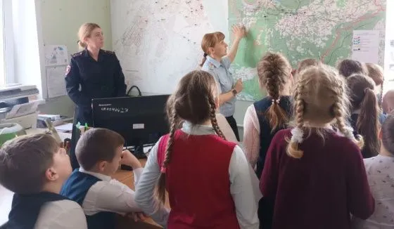 Чайковские школьники посетили Госавтоинспекцию