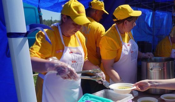 "Птицефабрика Чайковская" приготовила 300 литров супа на масштабном фестивале Прикамья