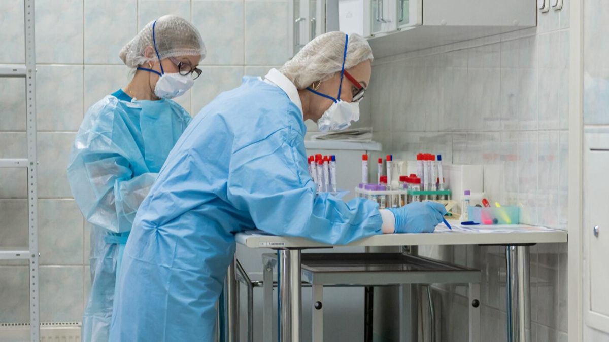 Утверждён план дополнительных мер для борьбы с новым штаммом коронавируса в России