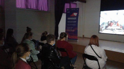 В Чайковском городском округе открыт первый из пяти социальных кинозалов