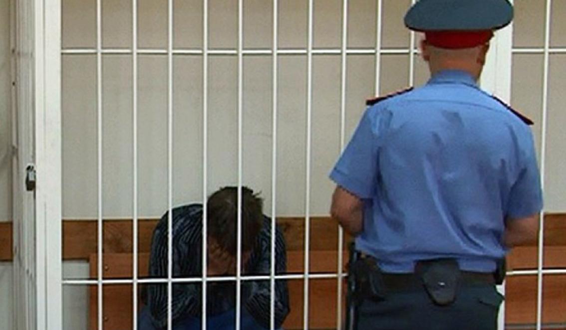 За кражу и мошенничество житель Чайковского отправится в колонию на 2 года