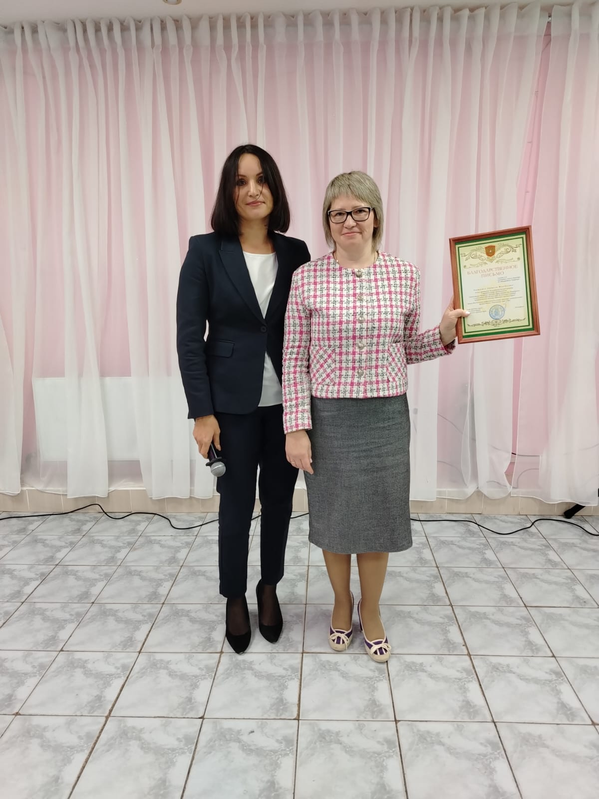 Администрация Чайковского округа вручила награды сотрудникам "Птицефабрики Чайковская" Администрация Чайковского округа вручила награды сотрудникам "Птицефабрики Чайковская"