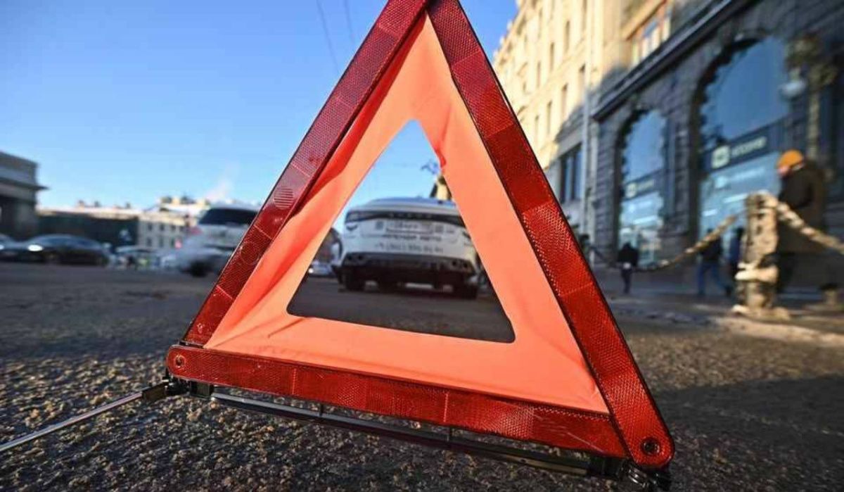 На развязке КАД с М-10 перекроют две полосы до августа