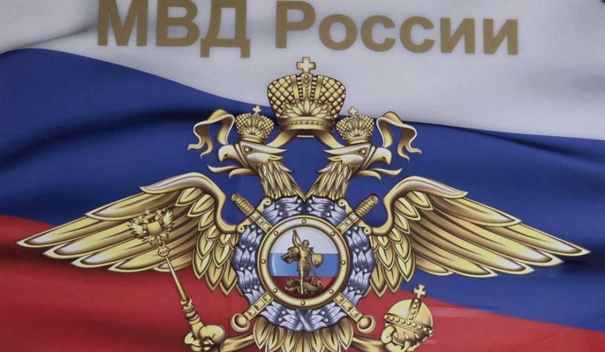 Следователи чайковского отдела МВД  России принимают поздравления