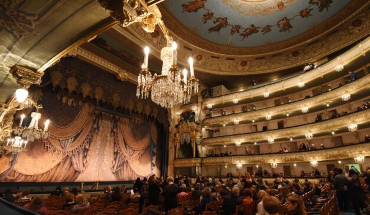 Россия готовится к празднованию нового Дня артиста