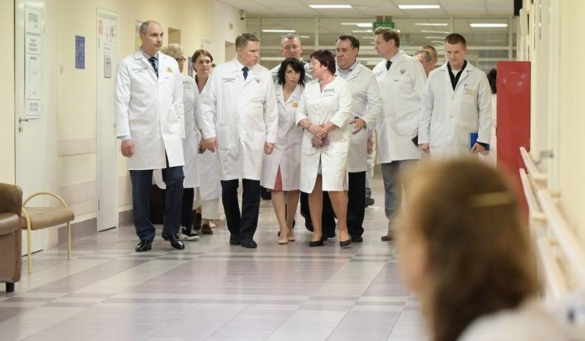 Денис Паслер и Михаил Мурашко проинспектировали модернизацию здравоохранения Екатеринбурга