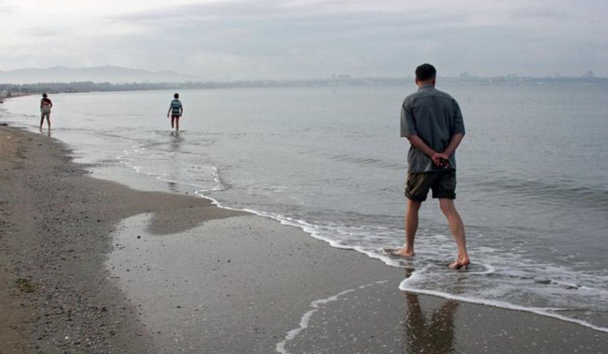 Синоптик рассказал, когда в Петербурге потеплеет вода в реках и озерах
