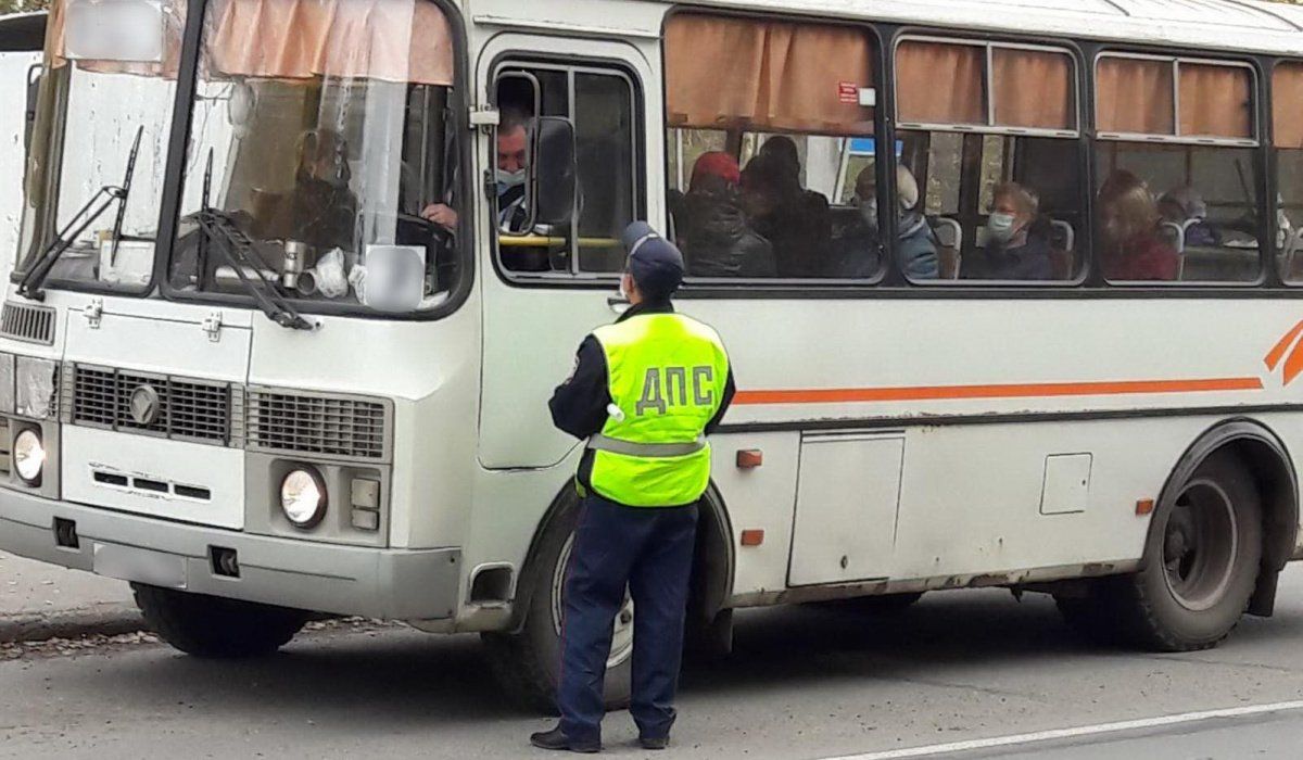 Чайковские полицейские проводят проверку общественного транспорта