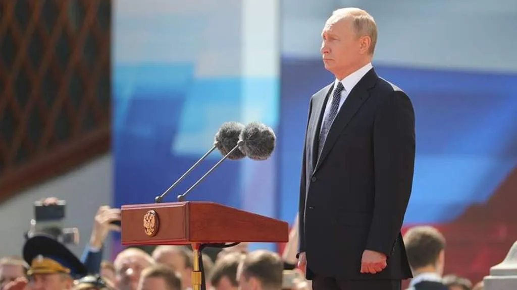 Путин обратился к военным и силовикам
