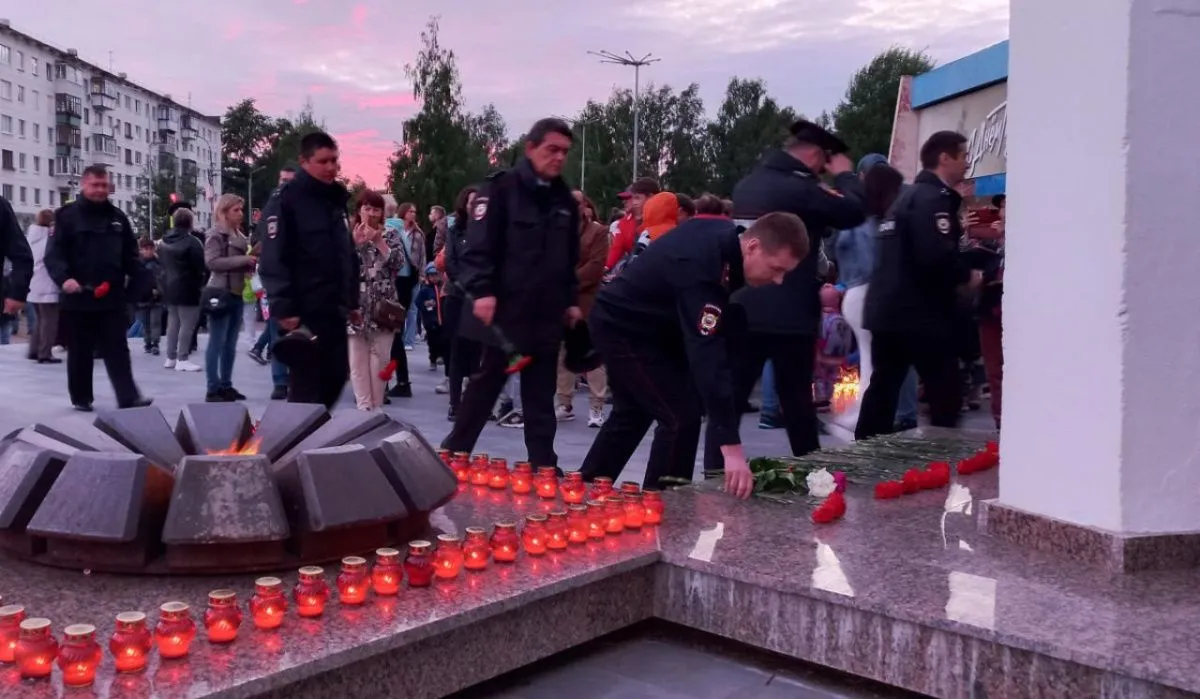 В Чайковском сотрудники полиции присоединились к Всероссийской акции "Свеча памяти»